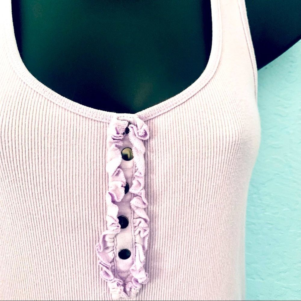 Simple Pleasures Lilac Ribbed Tank Top Size Medium - Picture 2 of 5